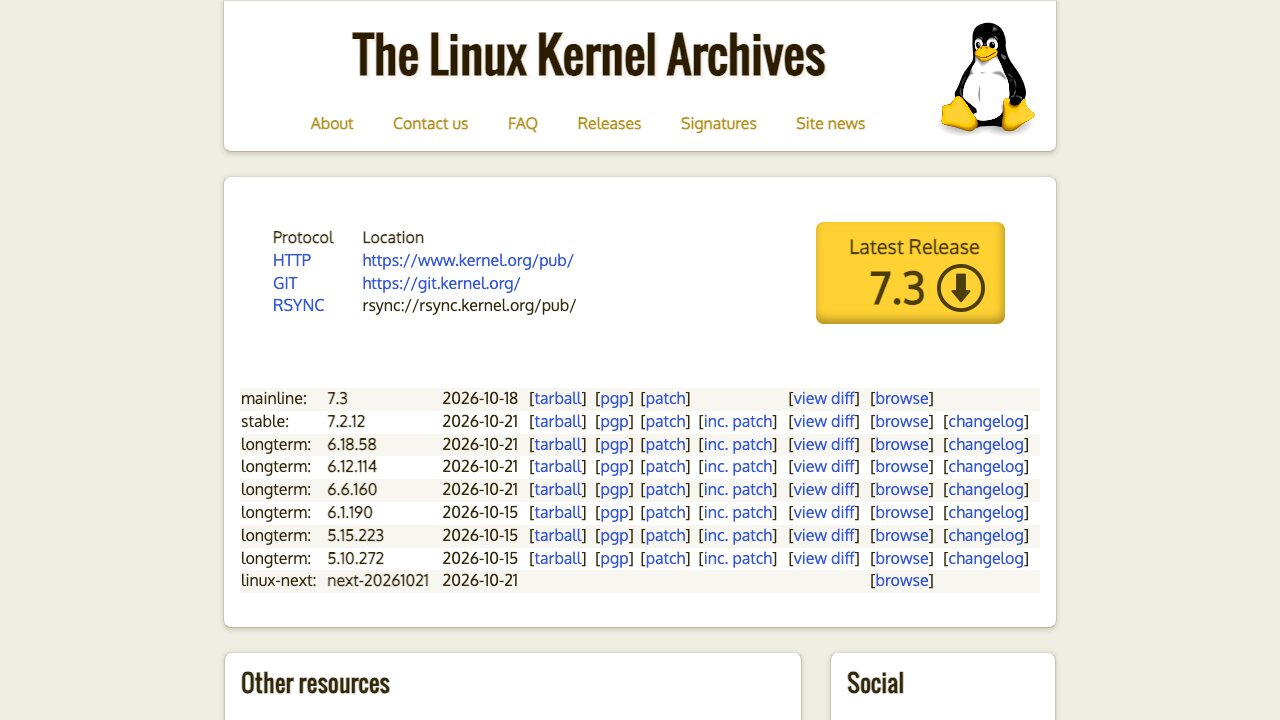 Portada de kernel.org con Linux 7.3 como última versión, publicada el 18 de octubre de 2026
