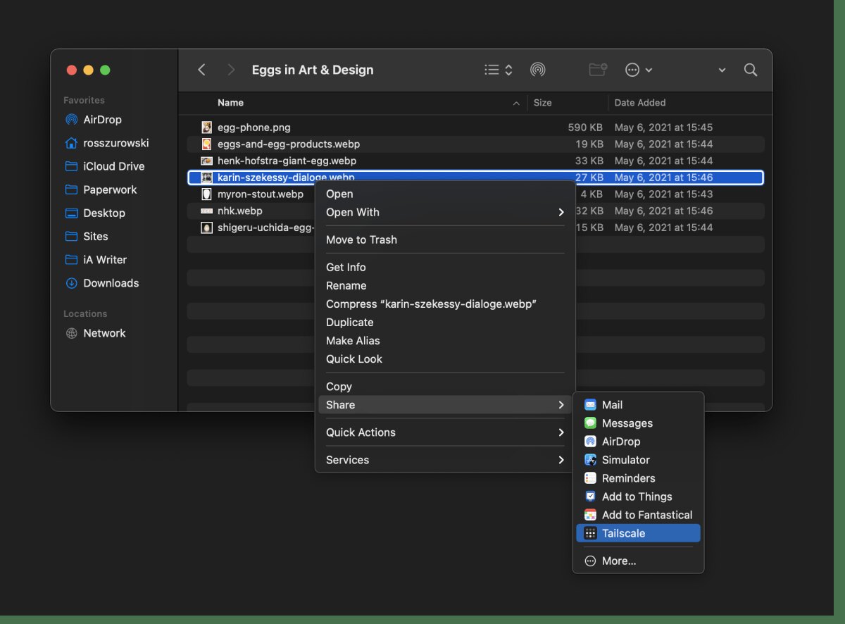 Finder de macOS con el menú del botón derecho abierto sobre un archivo, en Compartir, con la opción Tailscale marcada